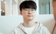 LOL官方再次发文(wén)强调，faker就是传奇选手，地位无人能撼动