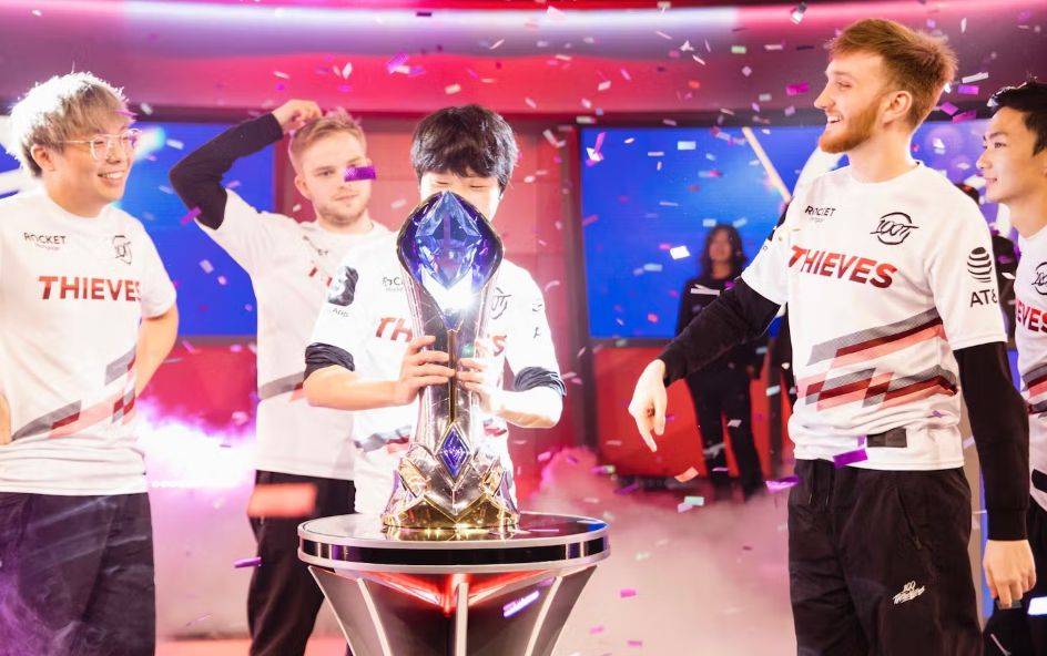 克利夫兰骑士队将解散LOL电竞分部！